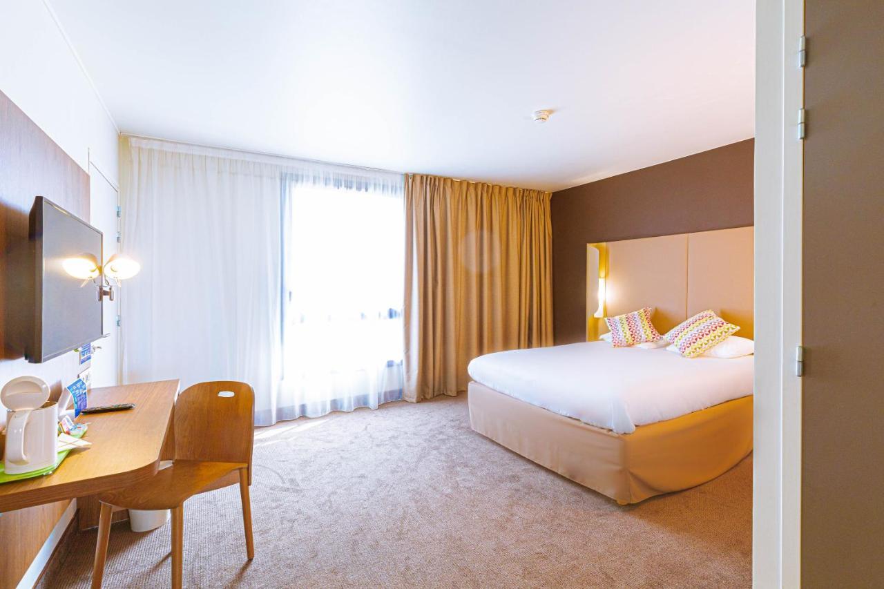 Campanile Rungis - Orly Hotel Chevilly-Larue Exterior photo